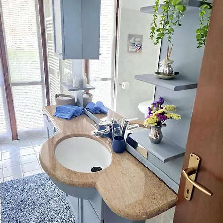 Apartment Zara House - And Pet Friendly Brusimpiano